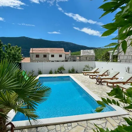 Villa Ctom192/ Holiday With Private Pool